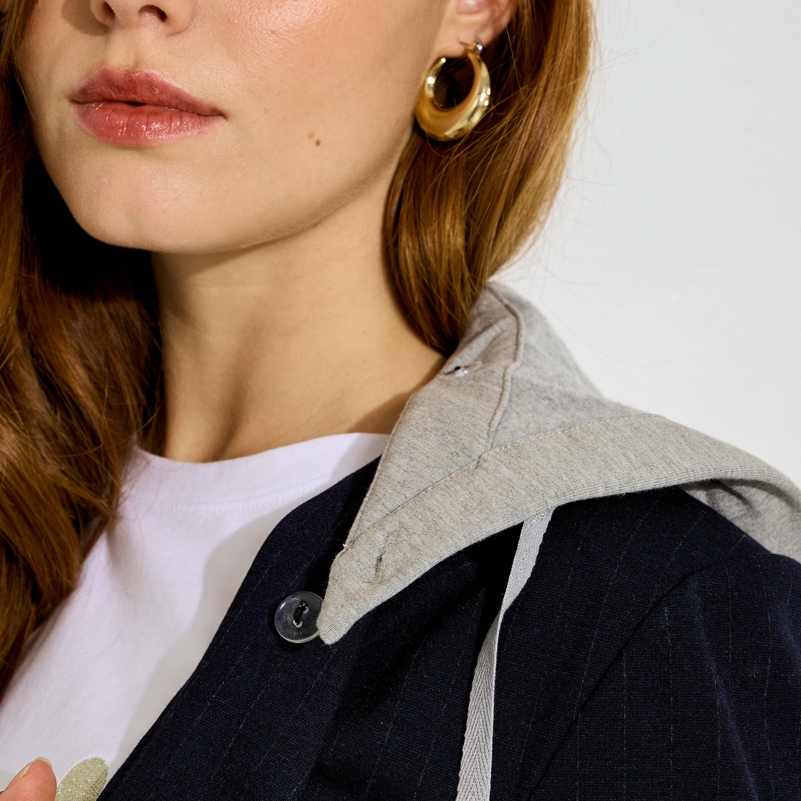 Veste blazer maille ray&eacute; &agrave; capuche femme