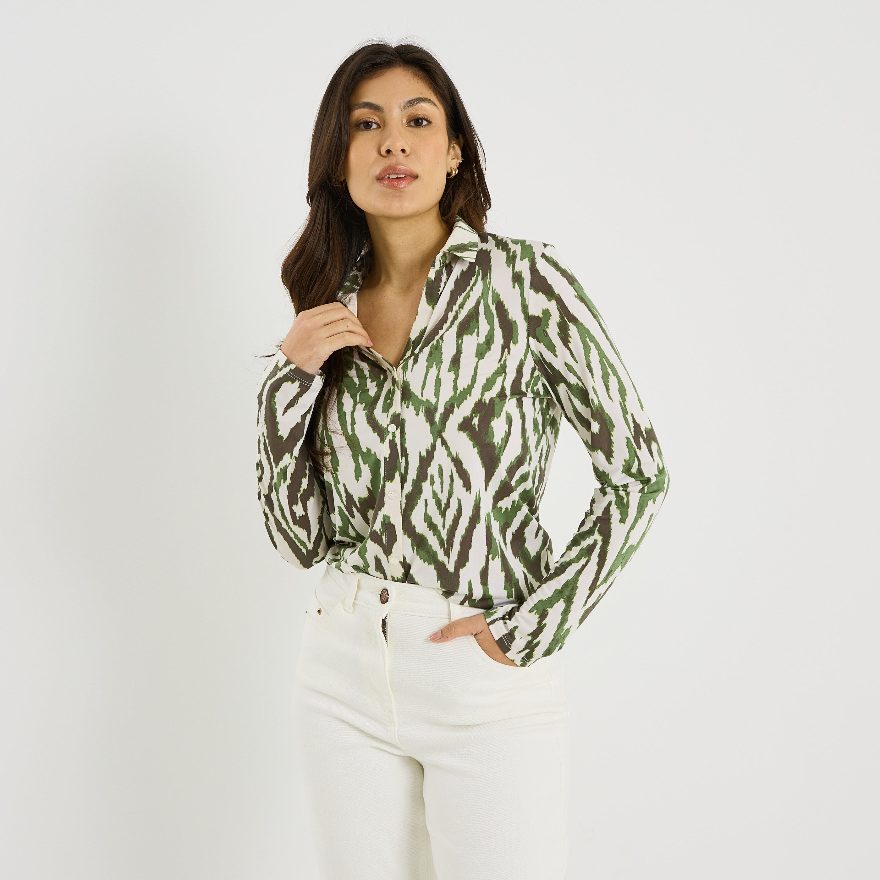 Chemise en maille fluide imprim&eacute;e femme