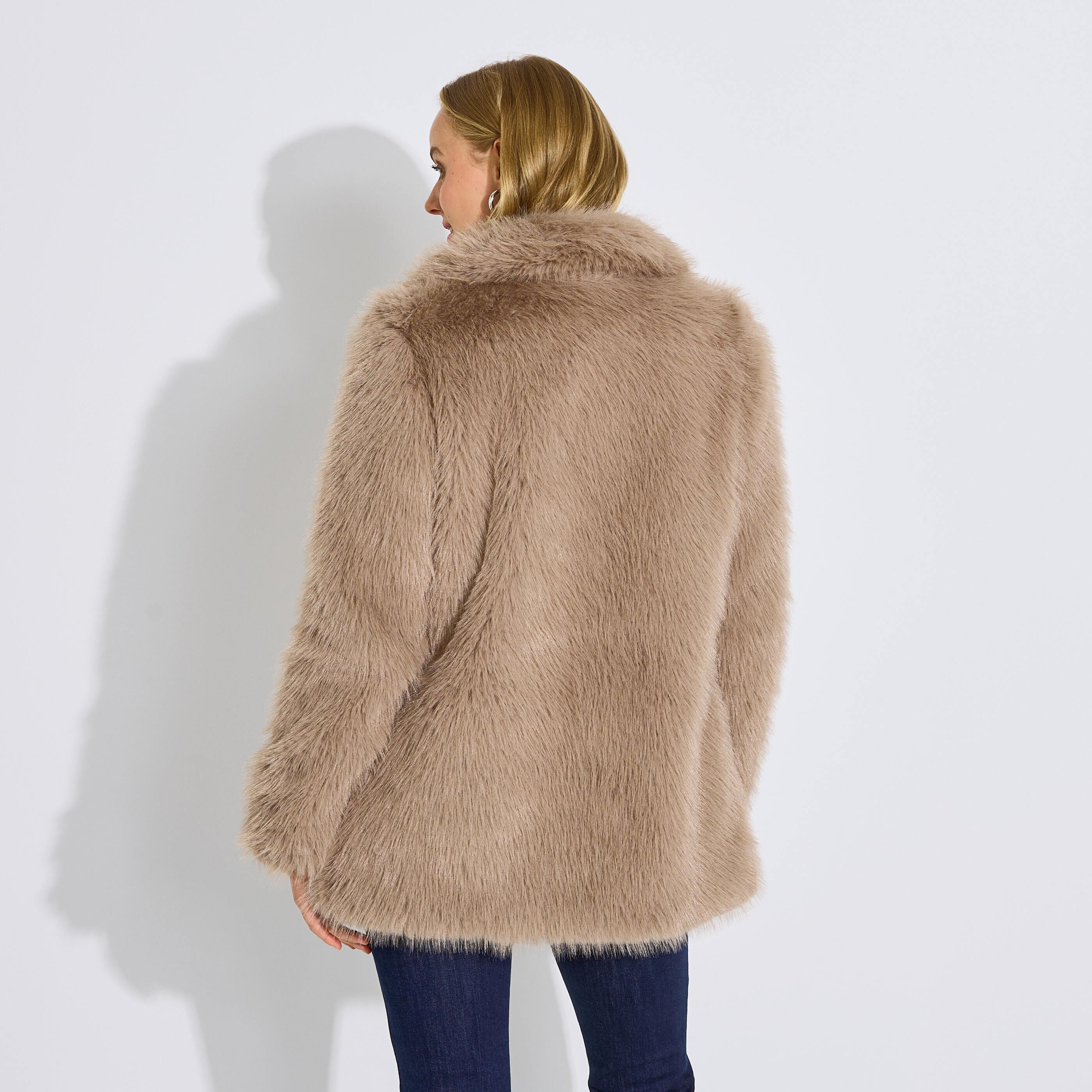 Manteau doux &agrave; col chemise femme