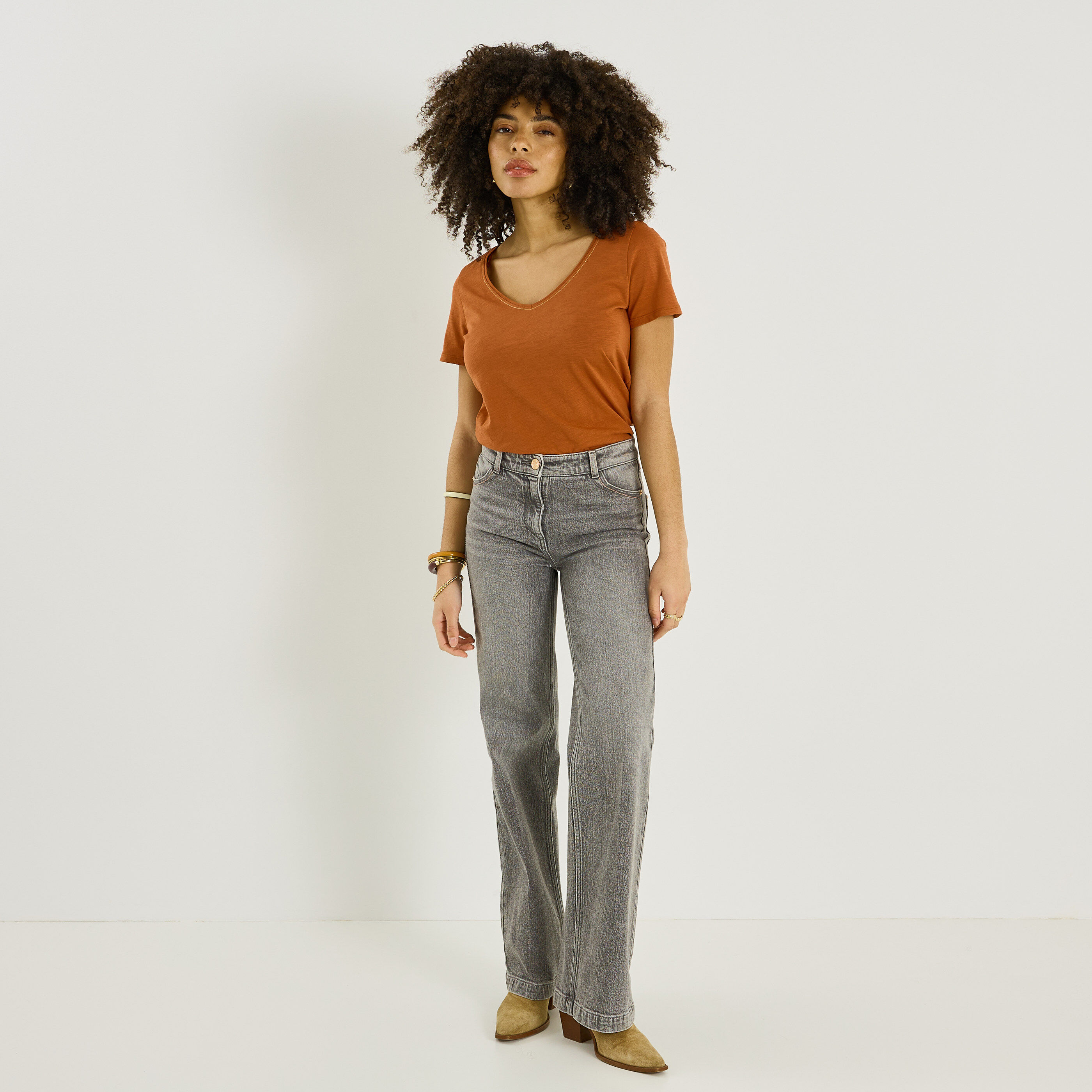 T-shirt uni &agrave; col V femme