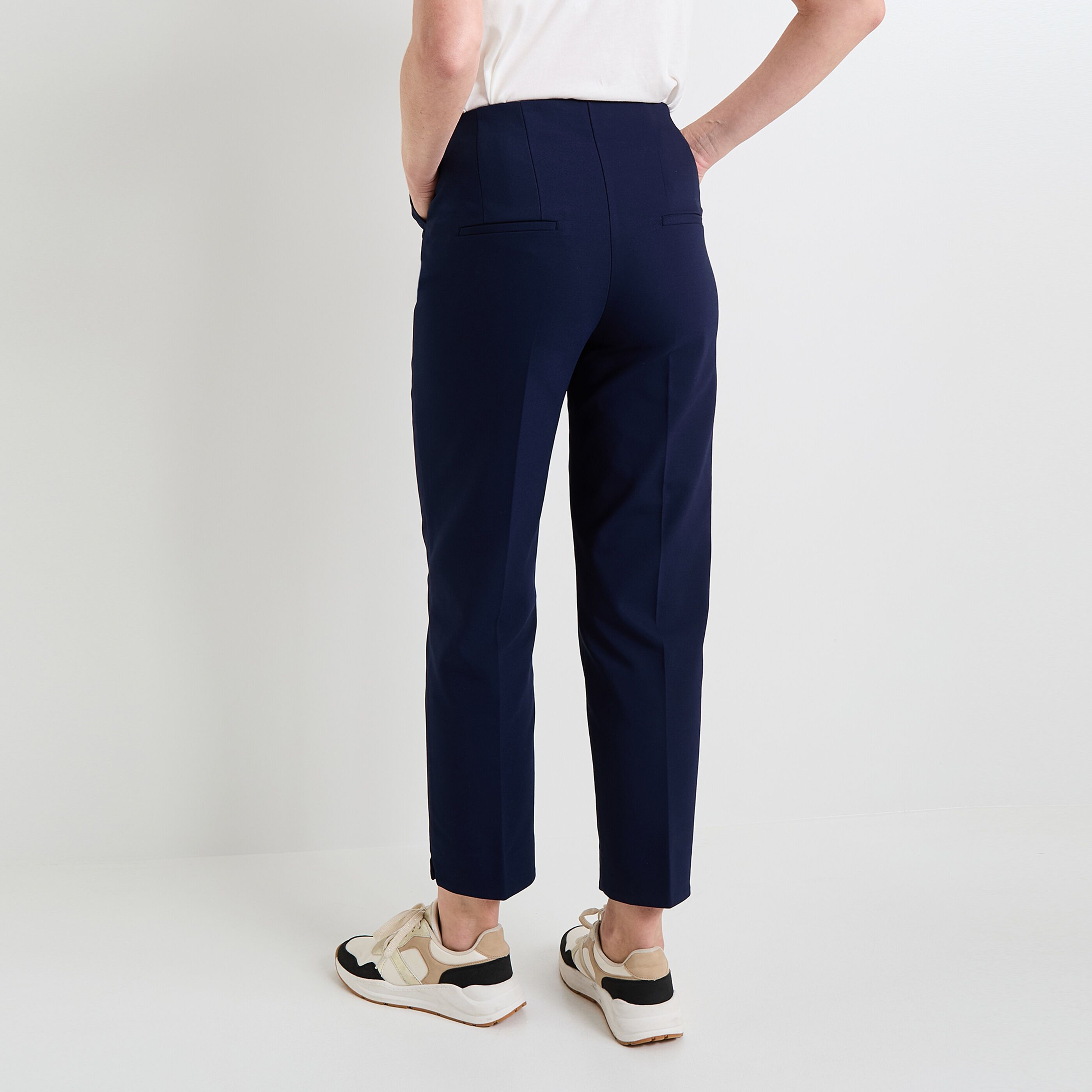 Pantalon cigarette femme
