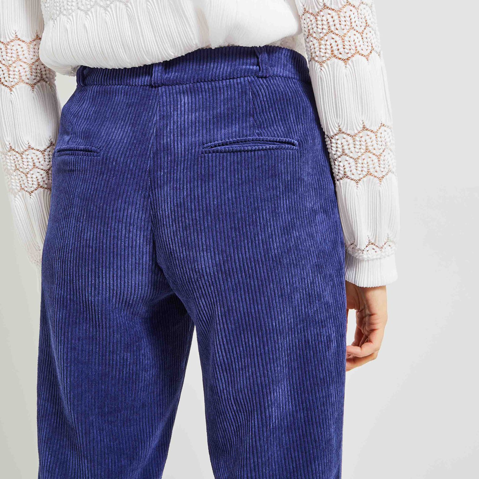 pantalon velours côtelé femme