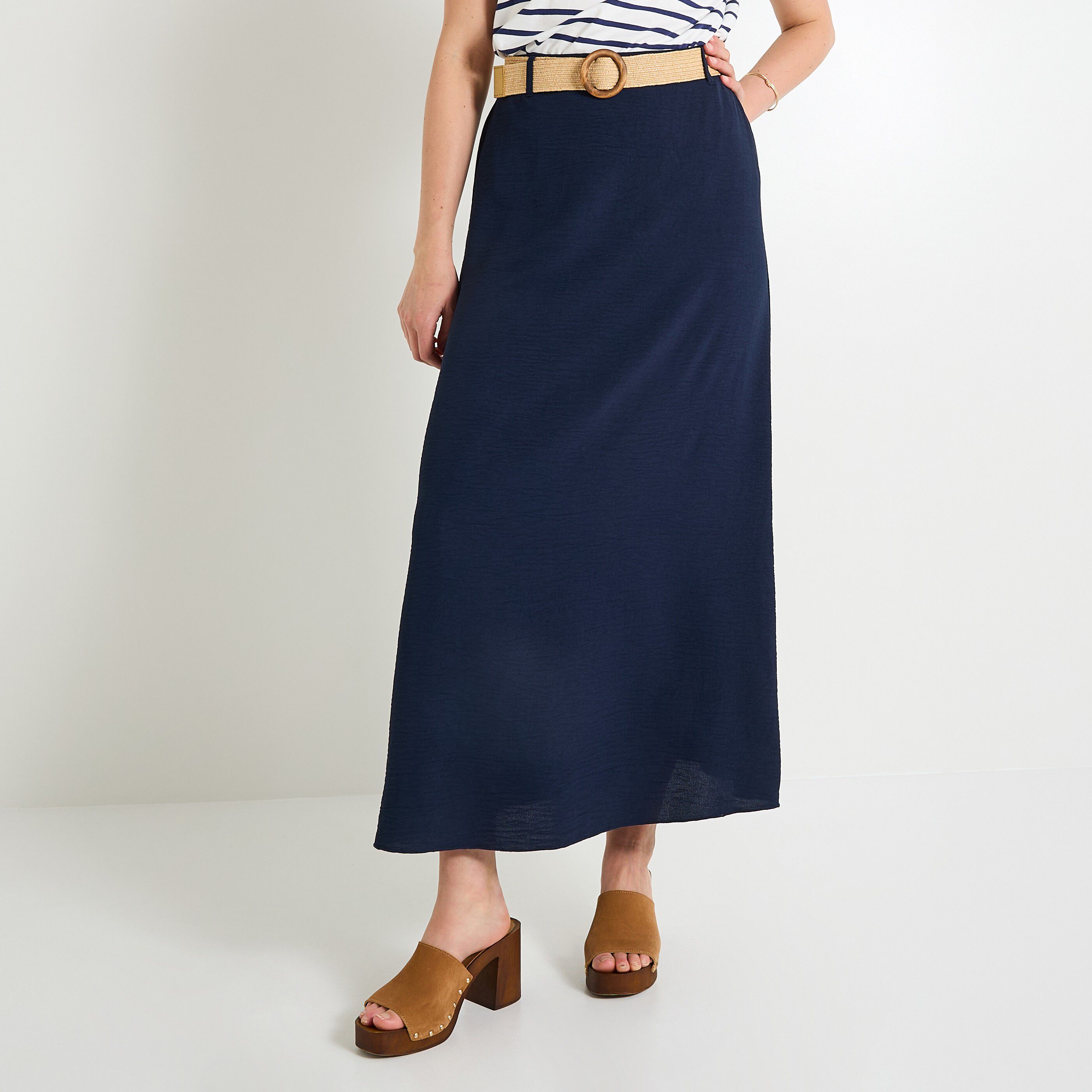 Jupe longue fluide avec ceinture