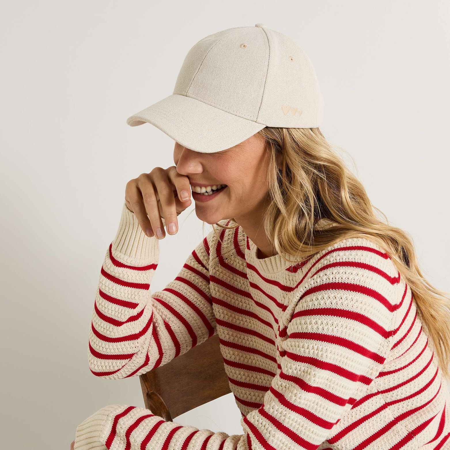 Casquette brillante femme