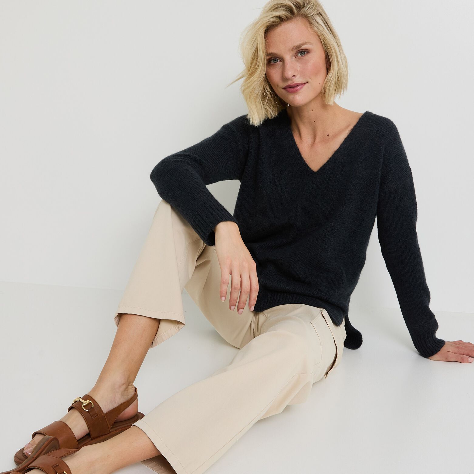 Pull col V femme