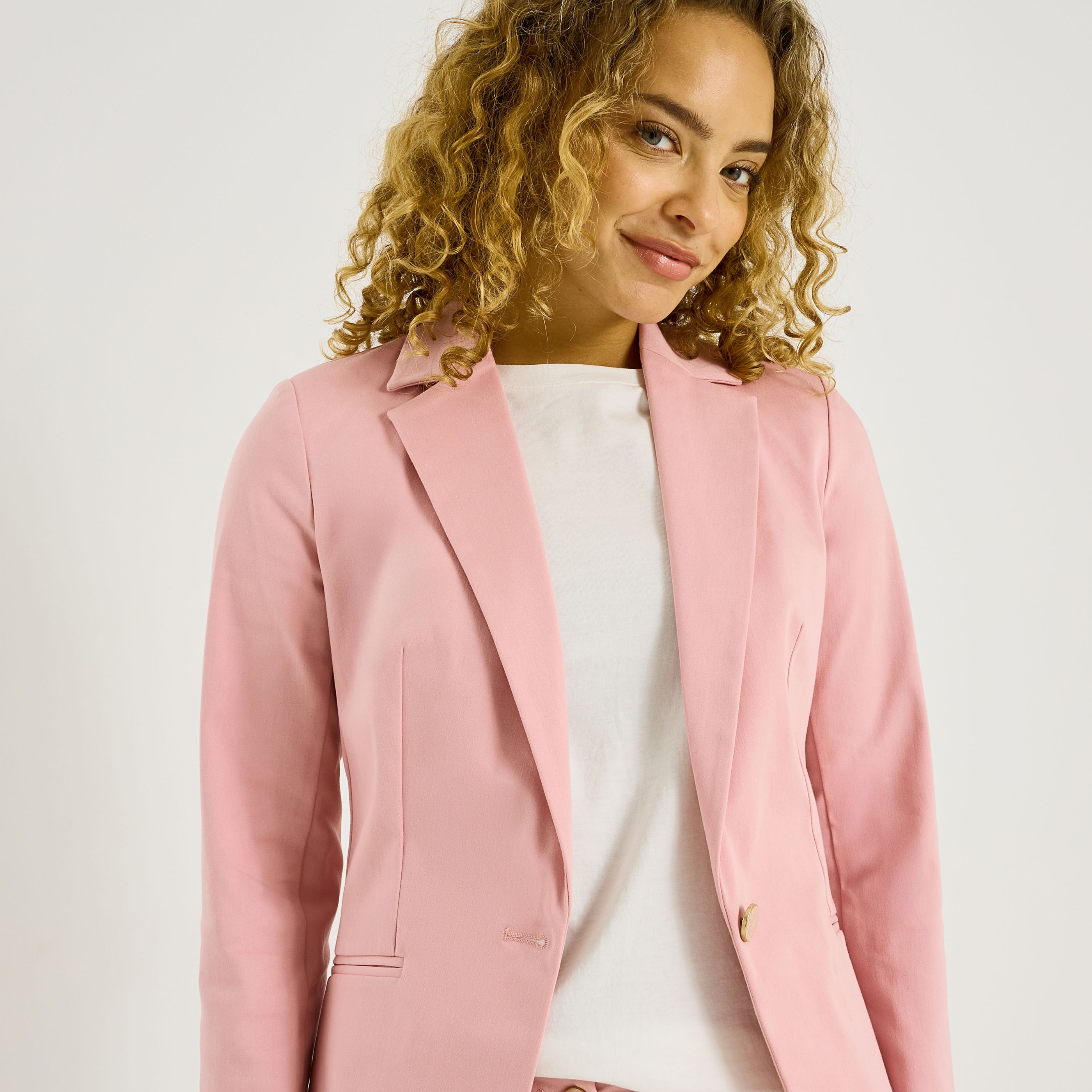 Veste blazer structur&eacute;e femme