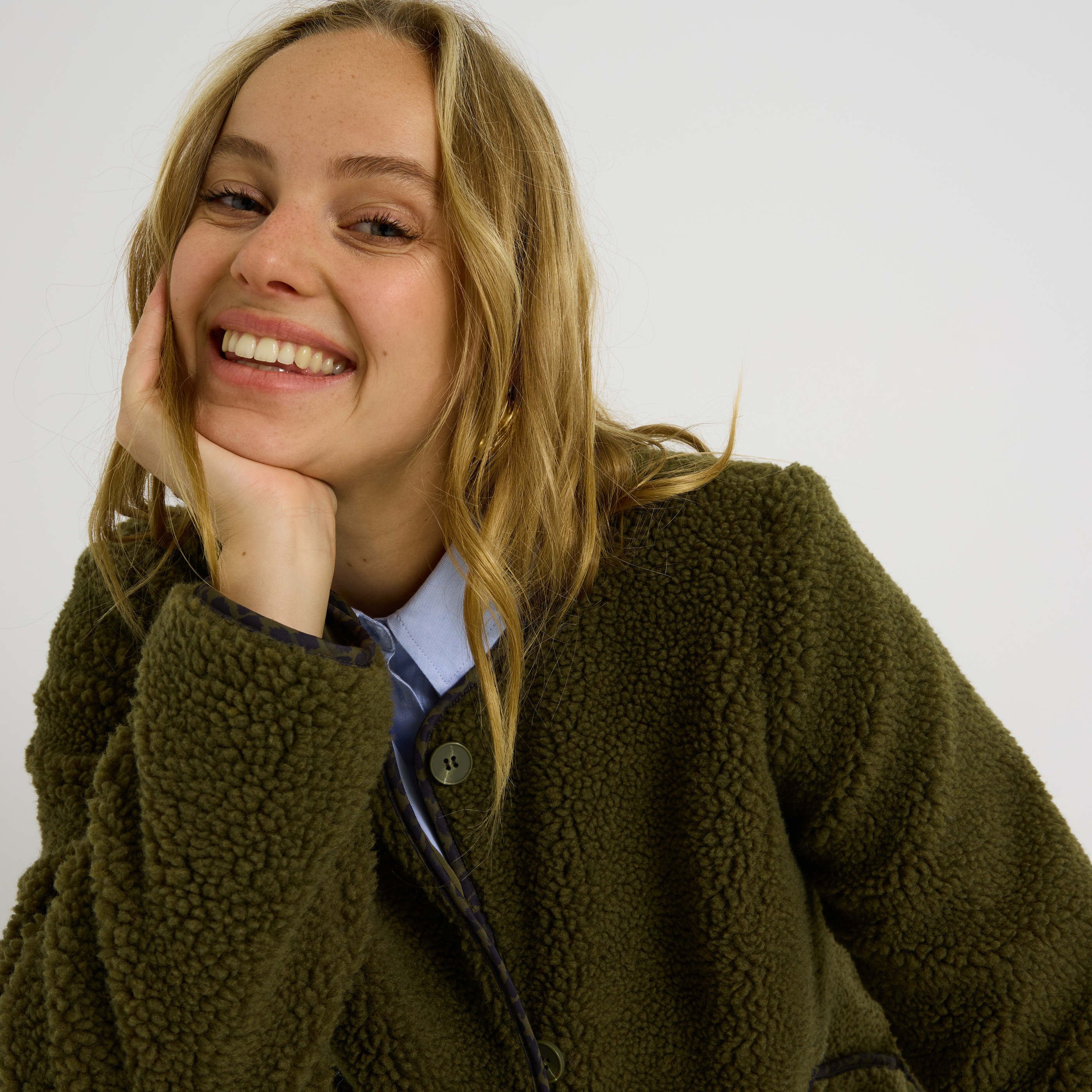 Manteau teddy avec boutons femme