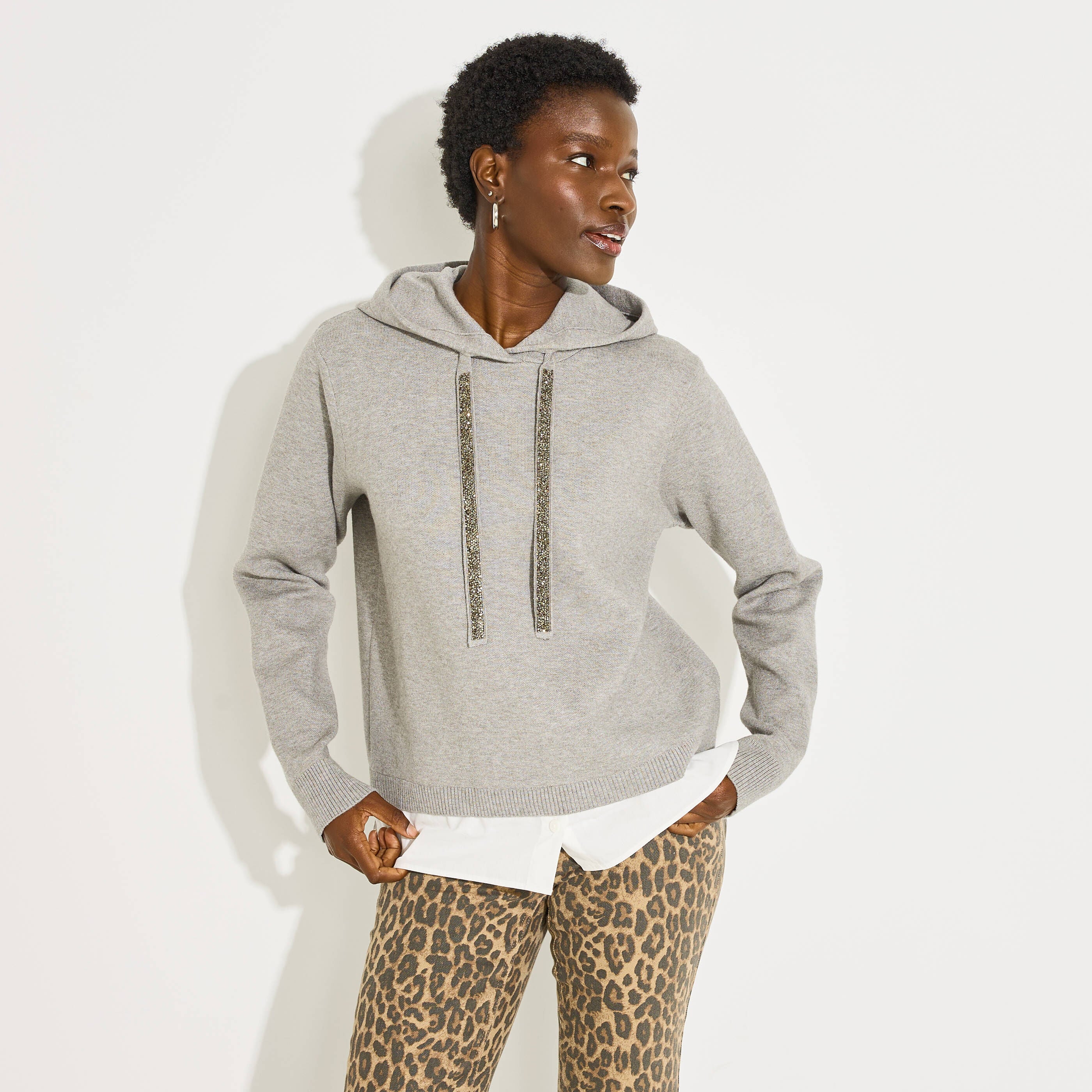 Pull bi mati&egrave;re &agrave; capuche femme