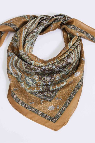 Foulard carré satin femme