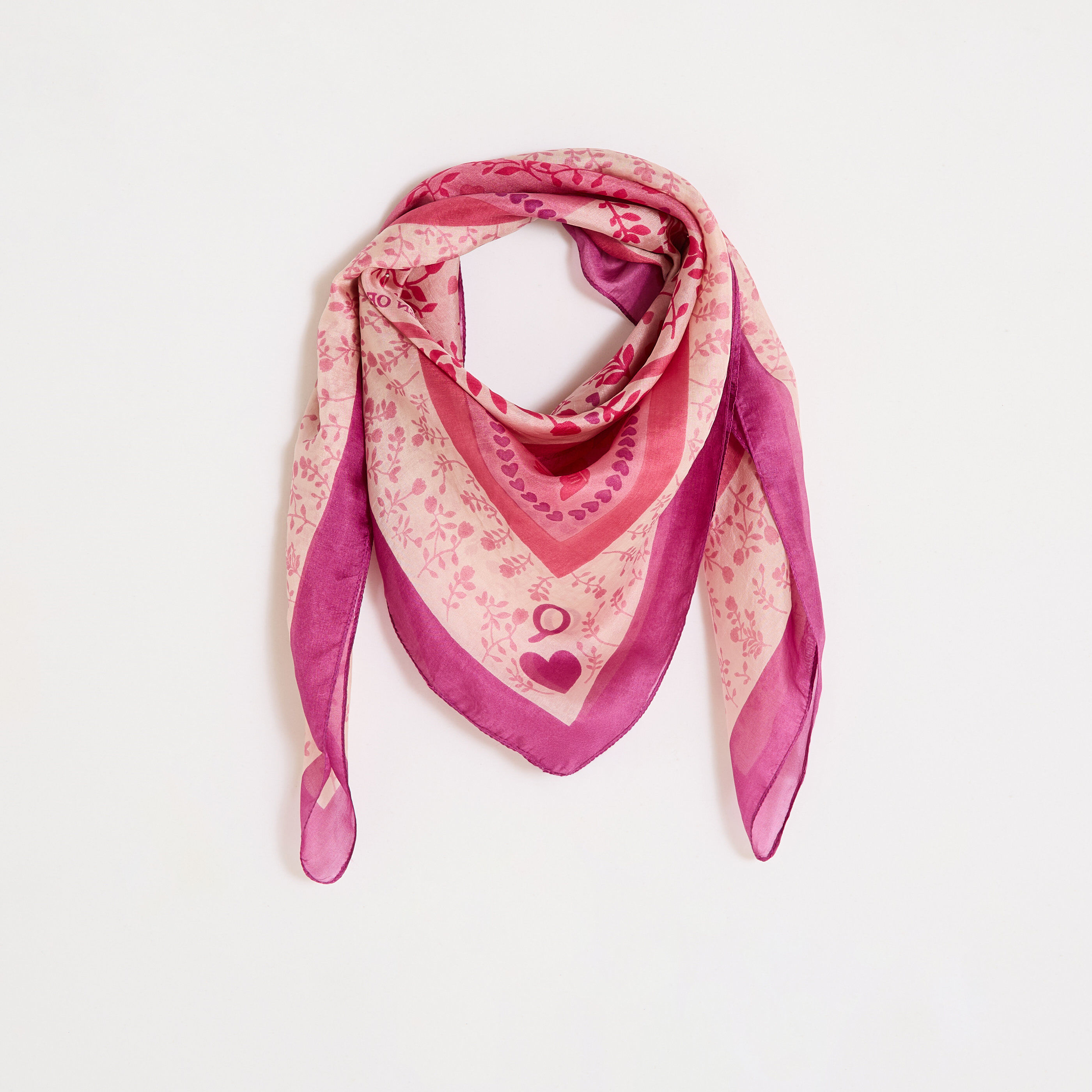 Carr&eacute; de soie imprim&eacute; fleuri femme