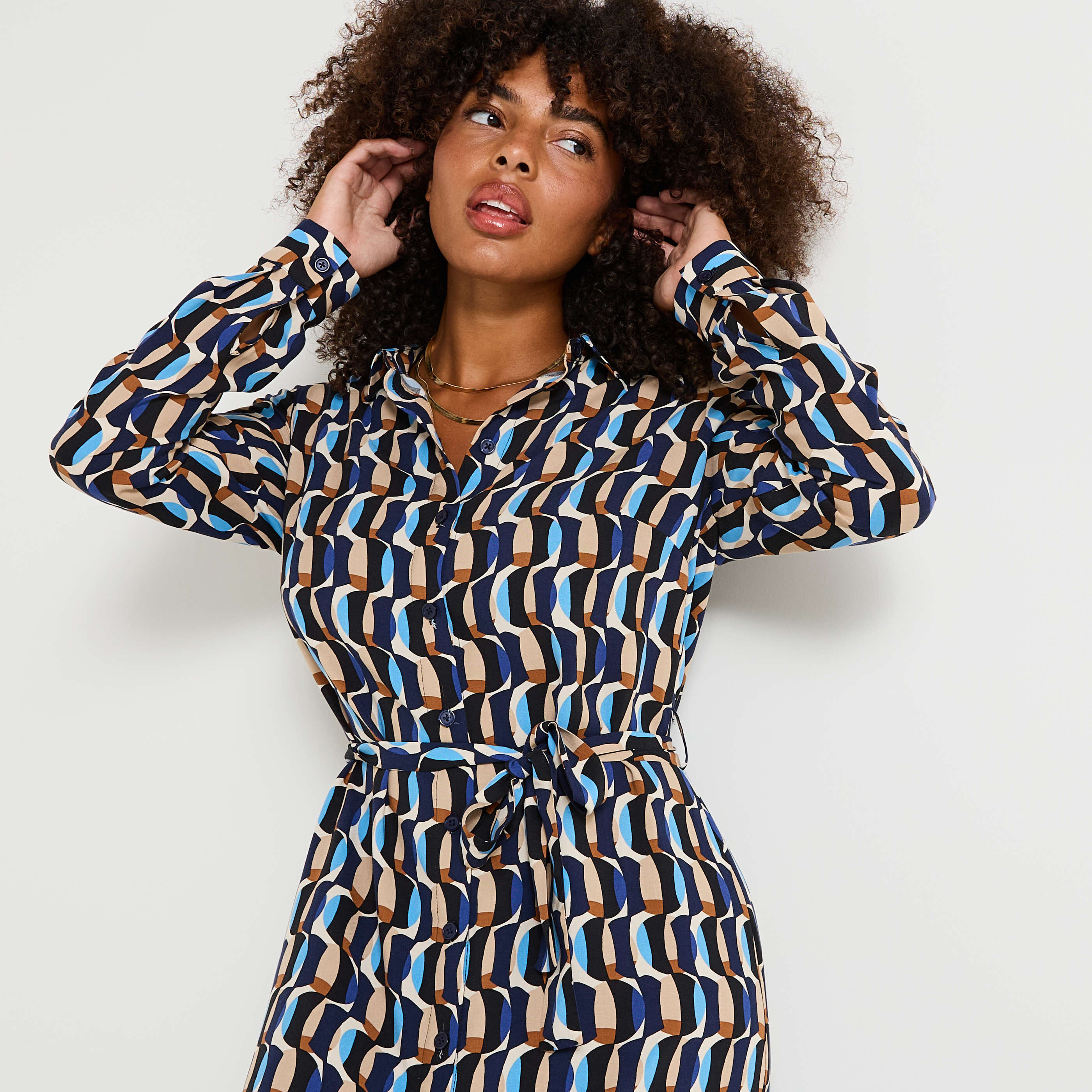 Robe chemise longue imprim&eacute;e