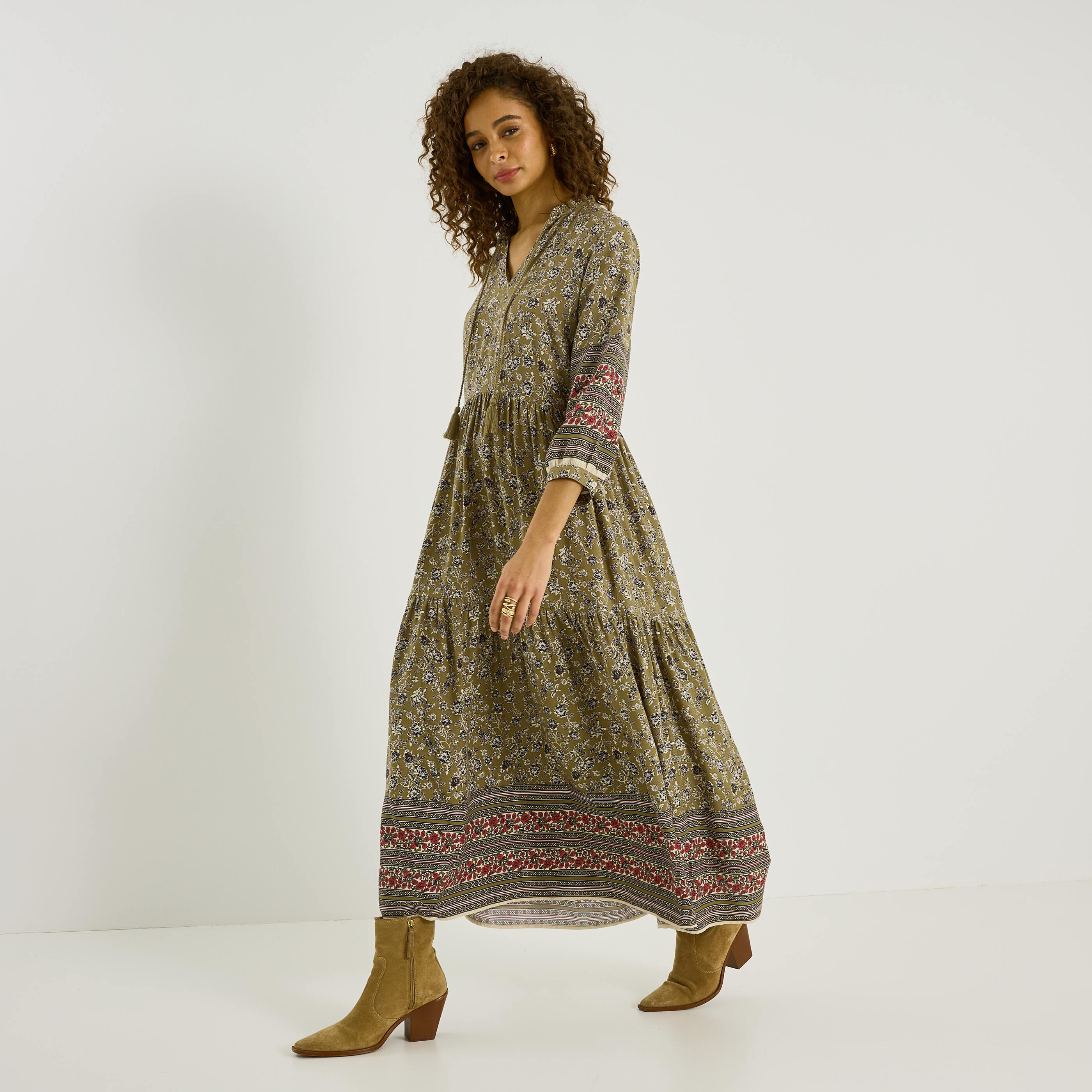 Robe boh&egrave;me longue imprim&eacute; floral