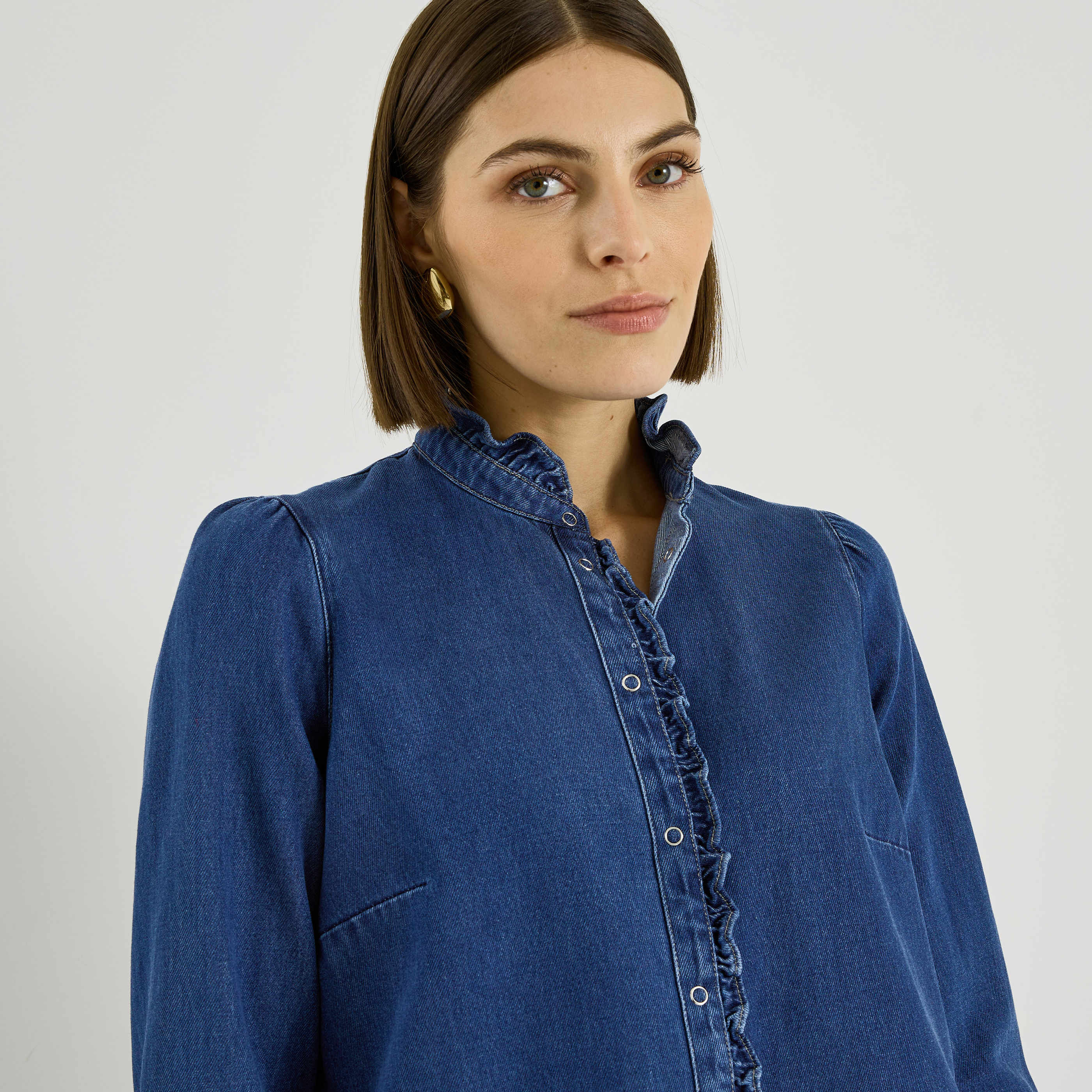 Chemise en denim &agrave; volants femme
