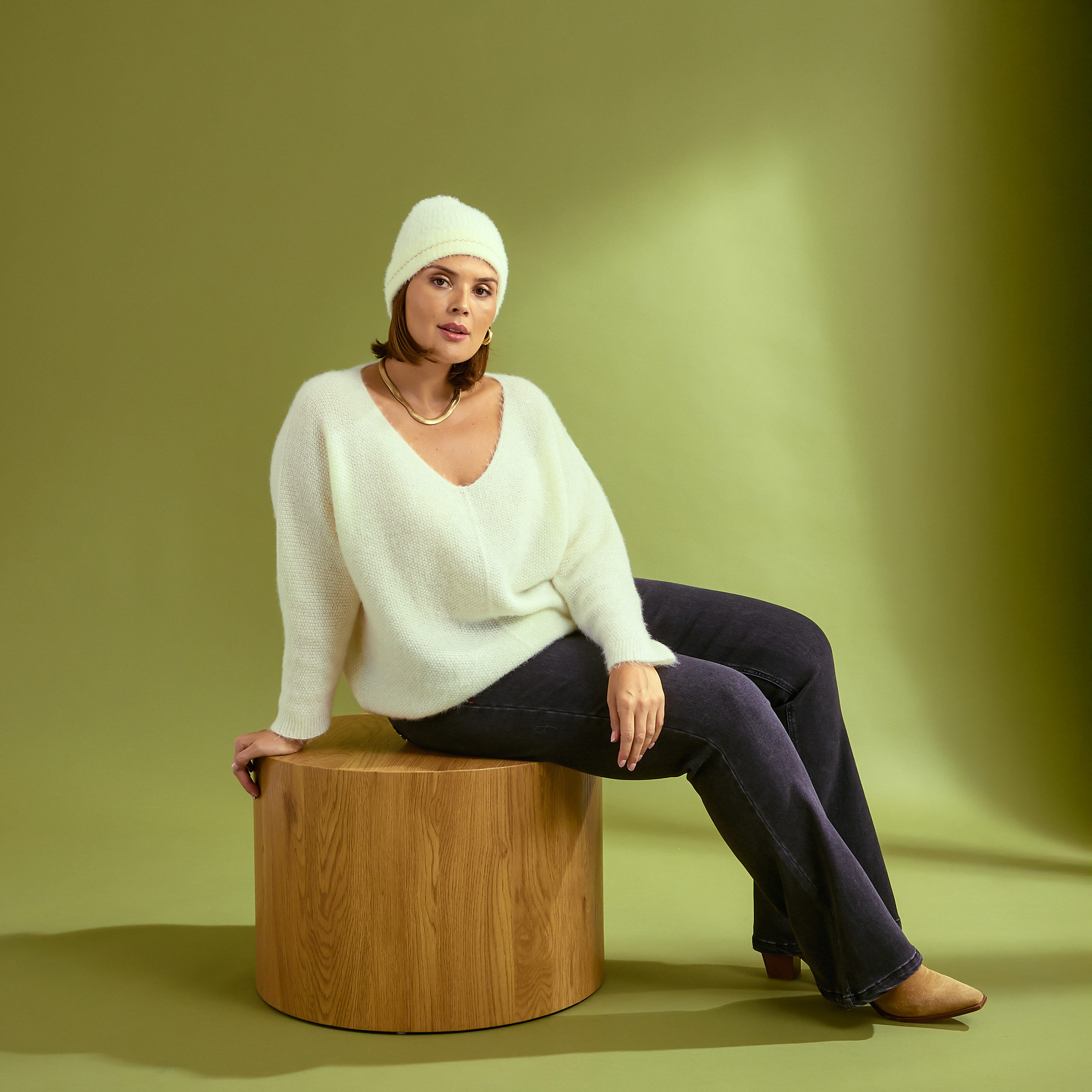 Pull fluffy &agrave; col V femme