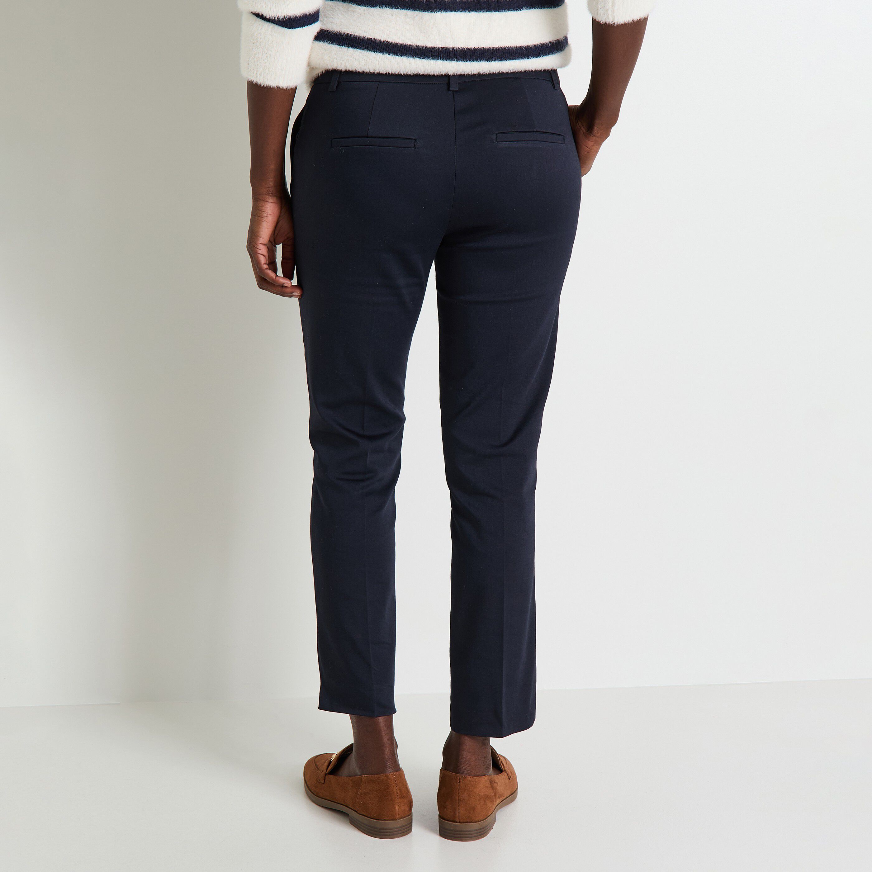 Pantalon cigarette femme