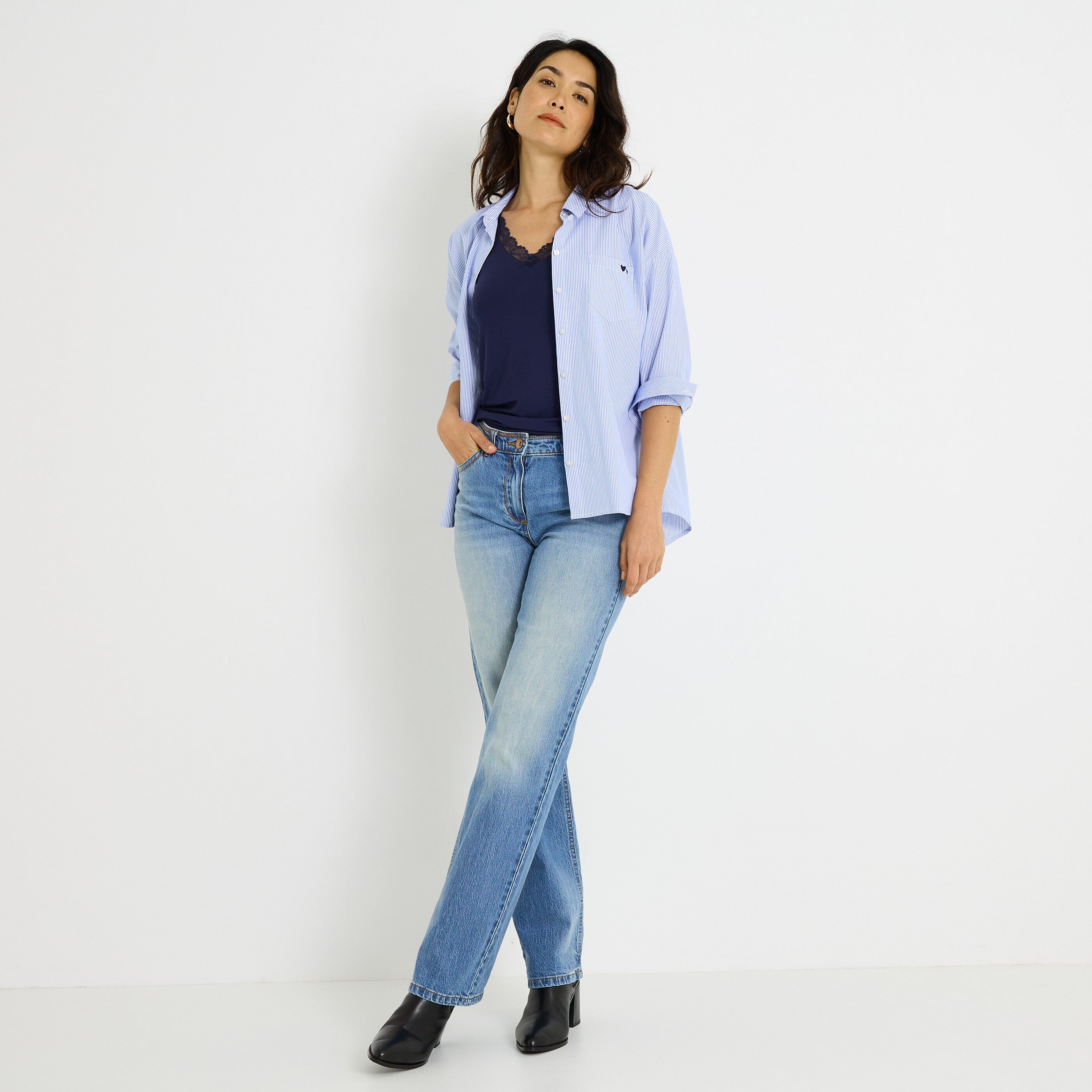 D&eacute;bardeur col V ajour&eacute; femme