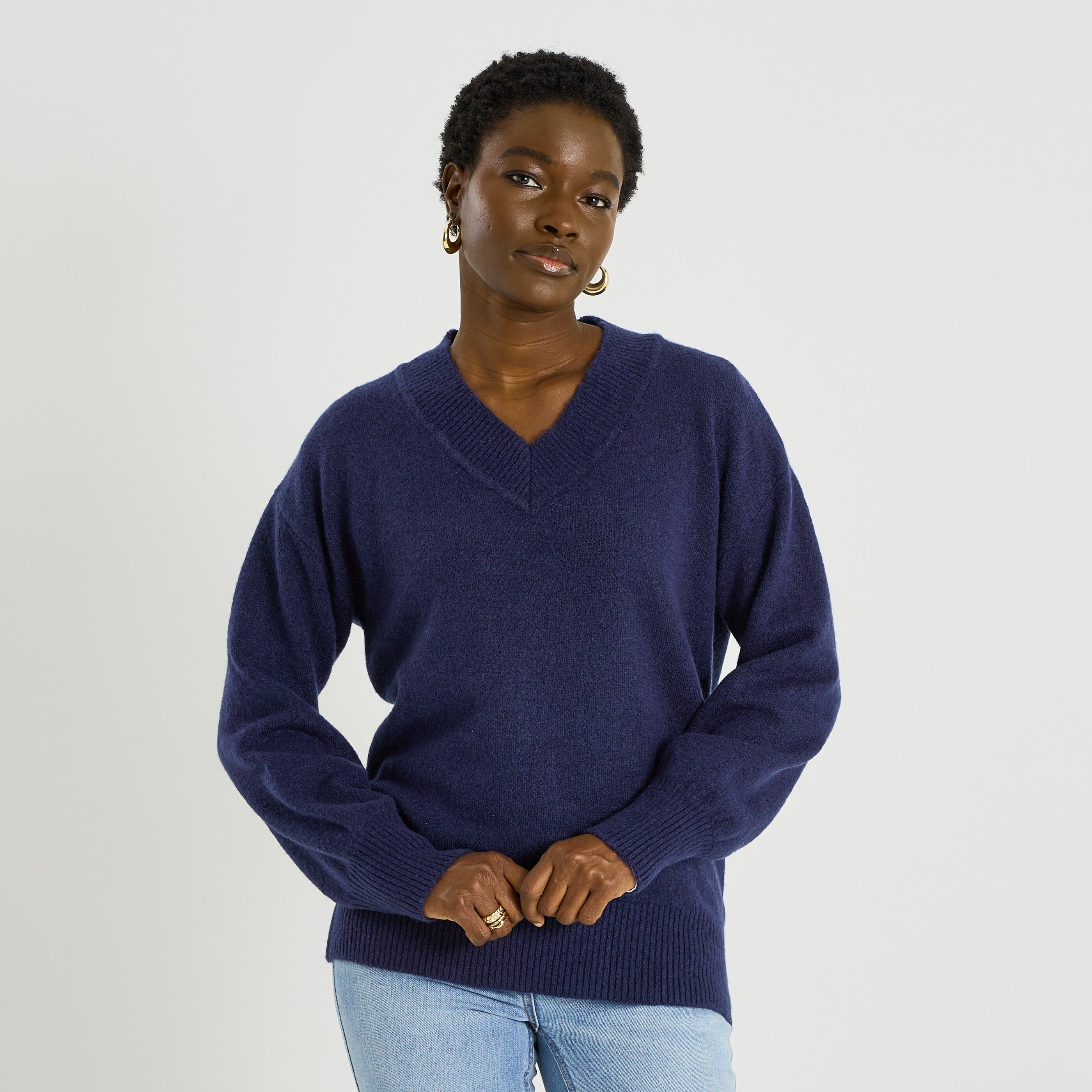 Pull loose &agrave; col V femme