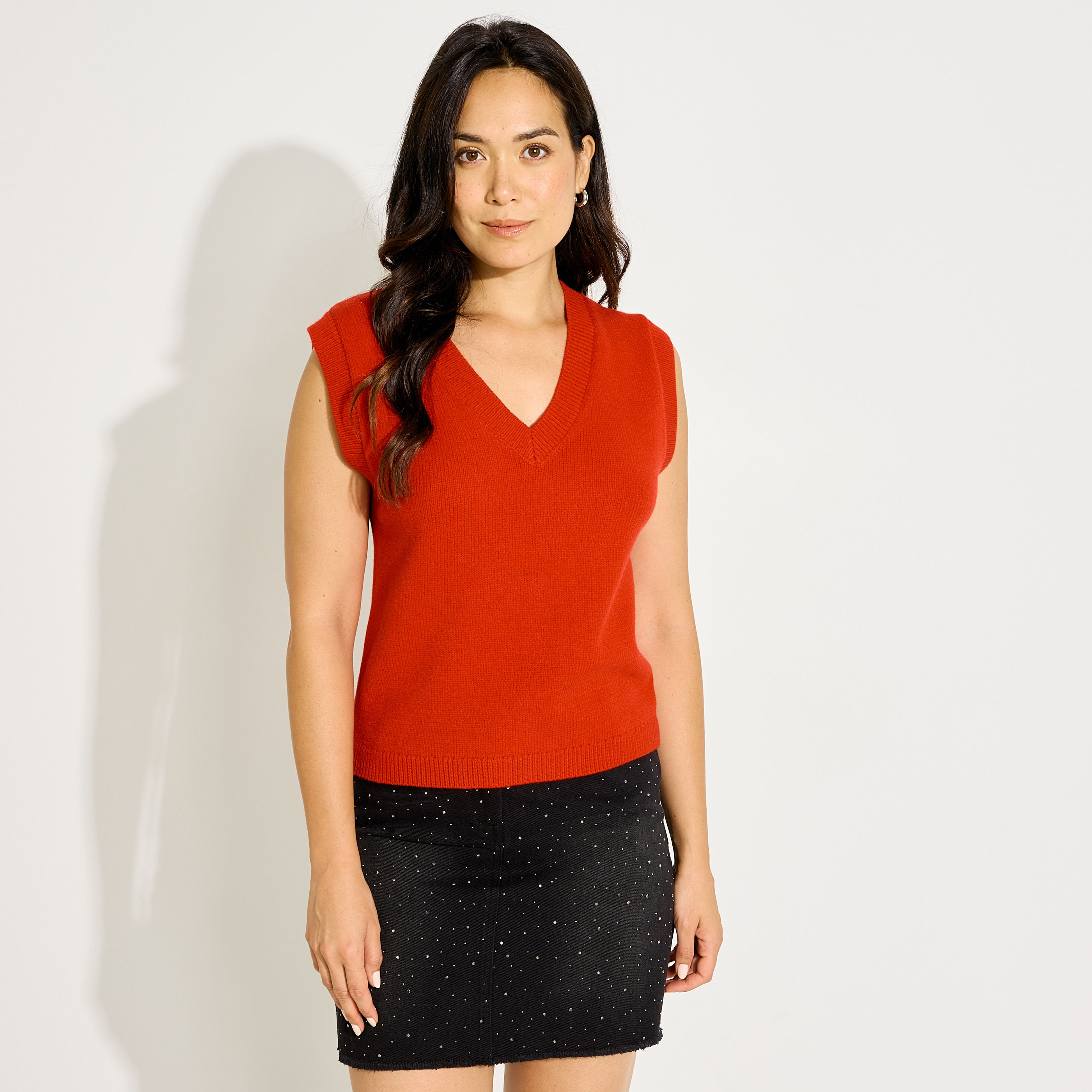 Pull sans manches col V femme