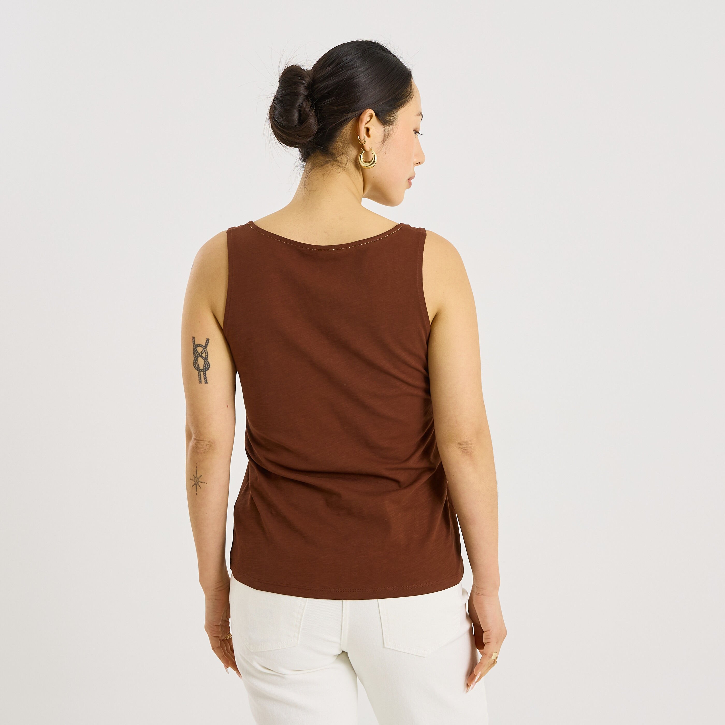 D&eacute;bardeur col V uni femme