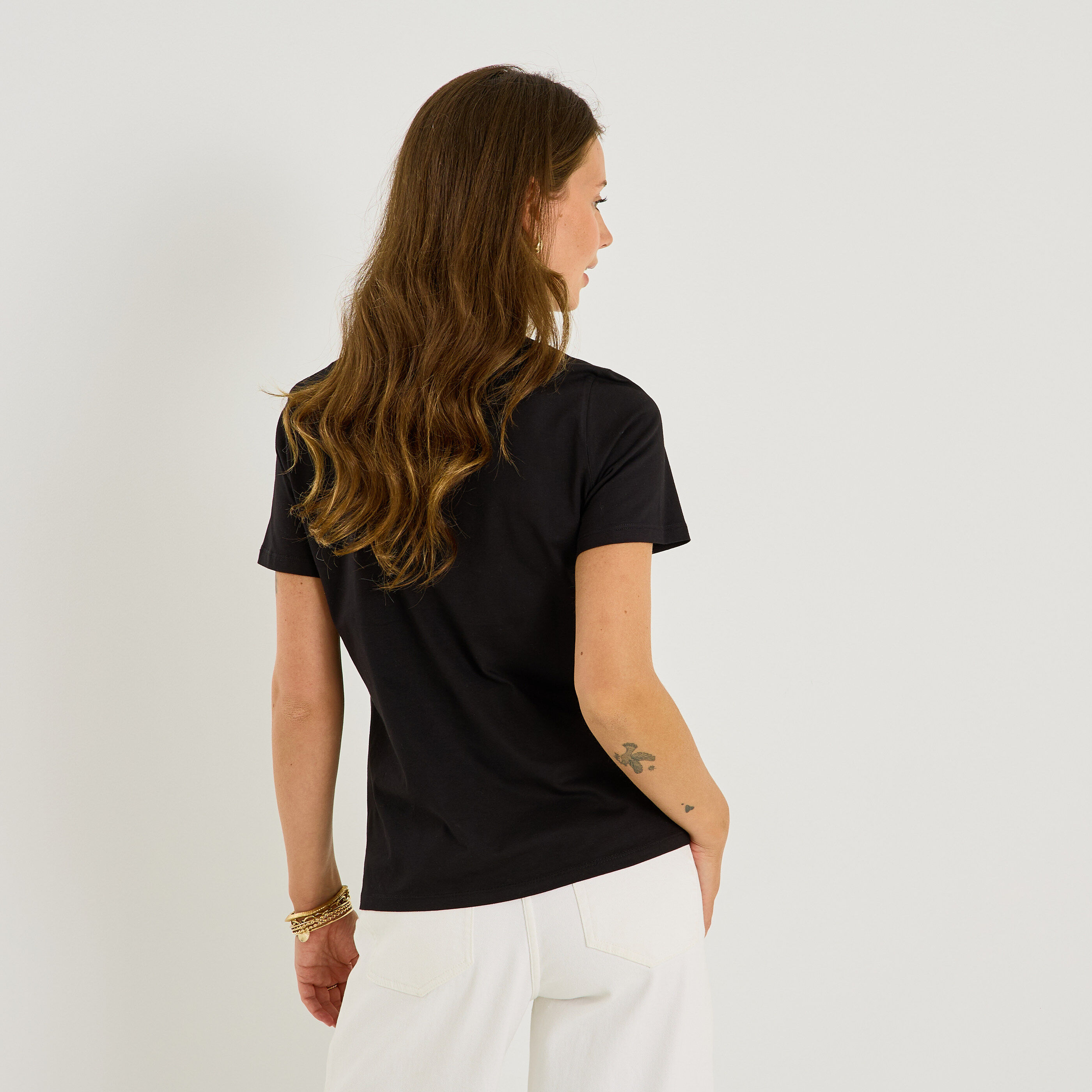 T-shirt col rond broderie visage femme