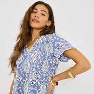 Blouse brodée manches courtes