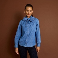 Chemisier denim col lavallière