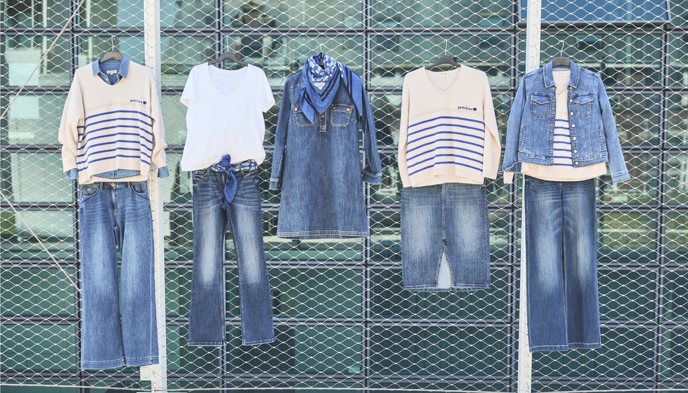 Vêtements de la collab